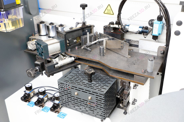 Кромкооблицовочный станок HH506RL PUR+EVA